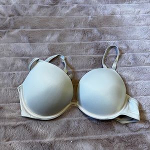 VS Pink Super Push Up